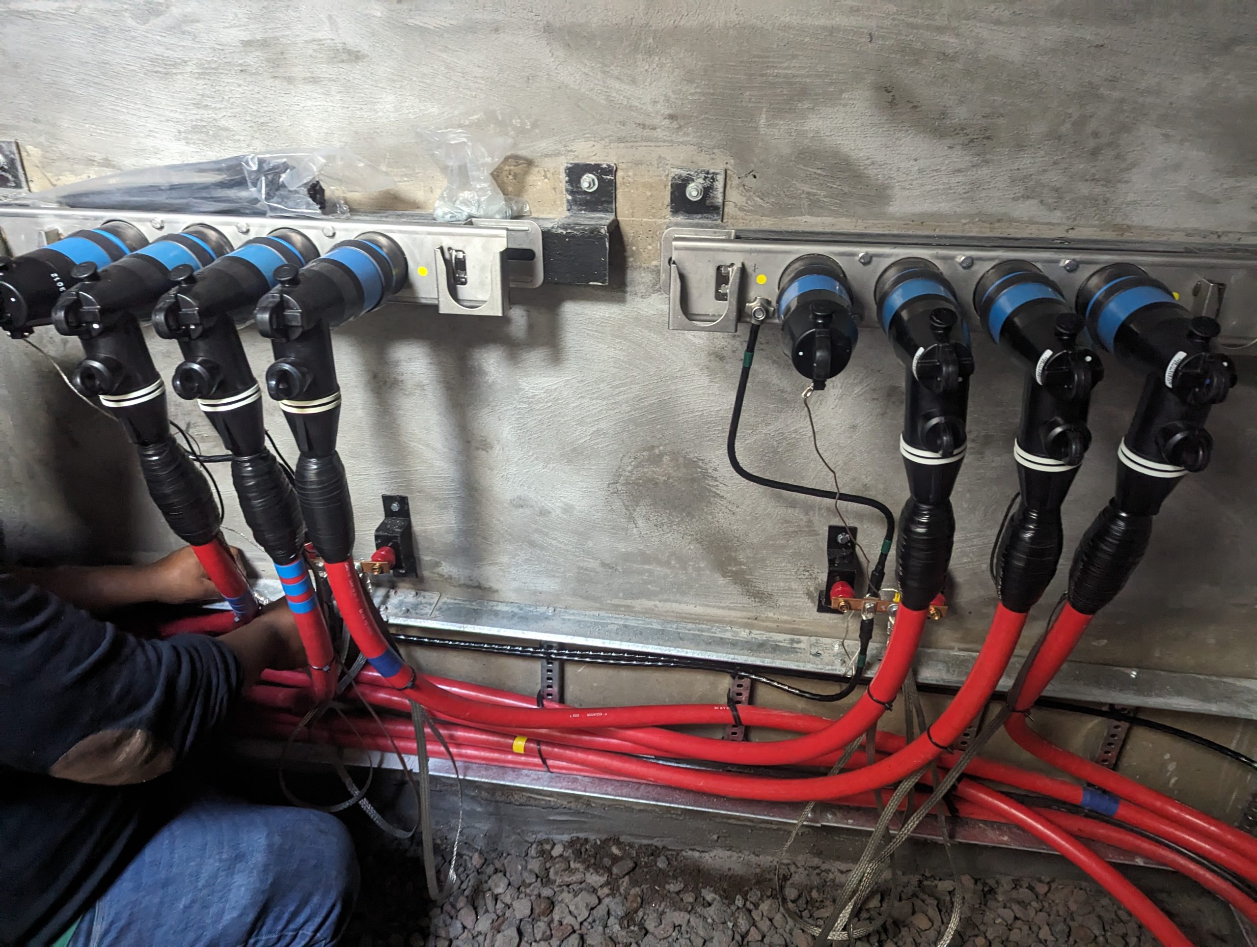 PXL_20240517_222203752.MP