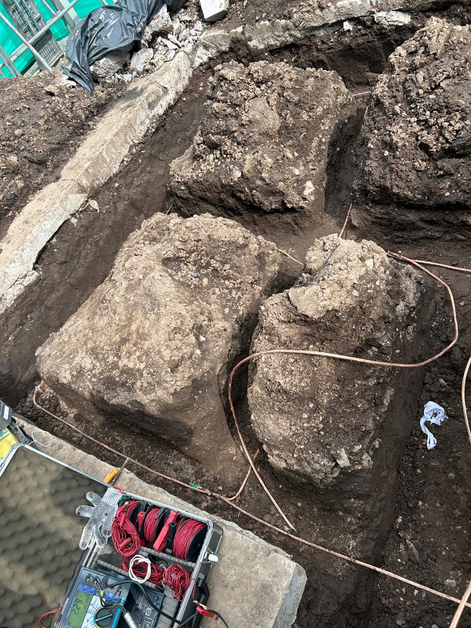 WhatsApp Image 2025-05-20 at 15.47.37 (3)